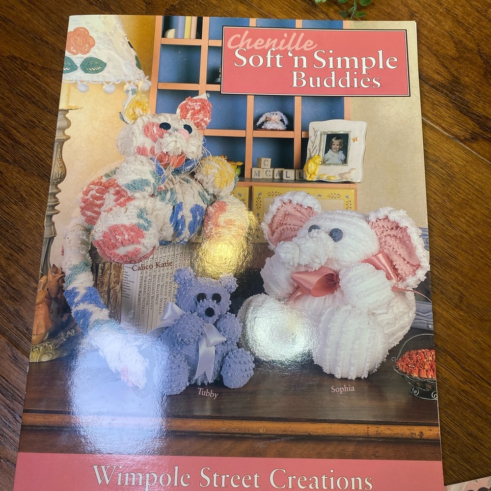 Vintage Craft Pattern Book Collection - Picture 4 of 12